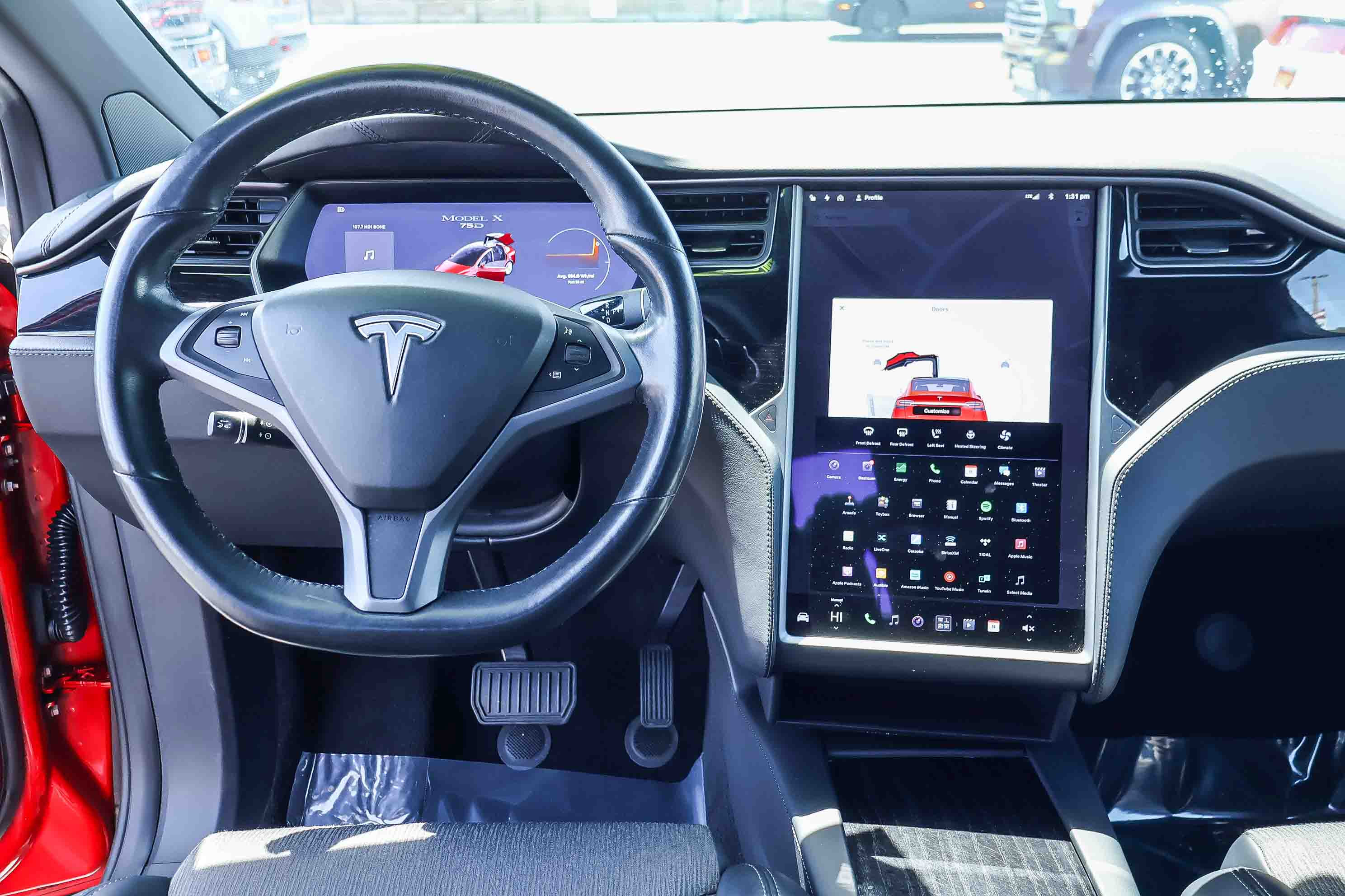 Used 2018 Tesla Model X 75D AWD/4WD image 3