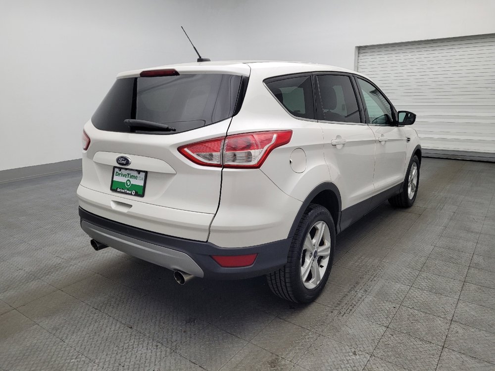 Used 2015 Ford Escape SE image 9