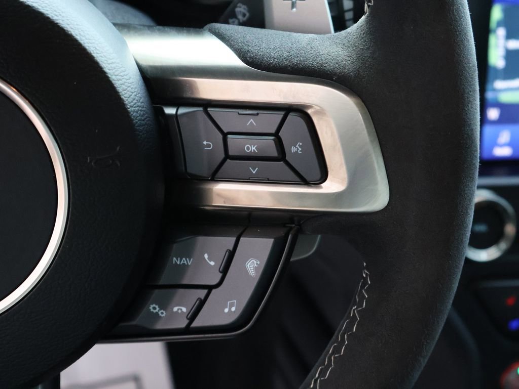 Used 2022 Ford Mustang Shelby GT500 w/ Technology Package image 33