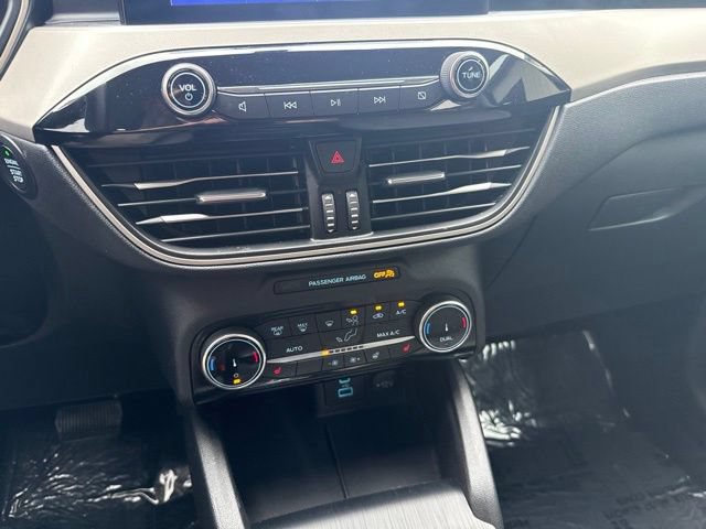 Used 2022 Ford Escape SE w/ Convenience Package FWD image 20