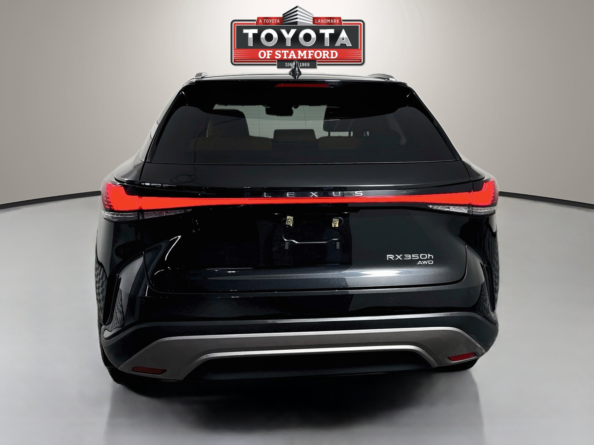 Used 2024 Lexus RX 350h w/ Convenience Package AWD/4WD image 6