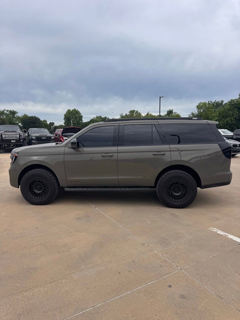 Used 2026 Ford Expedition Tremor AWD/4WD image 4