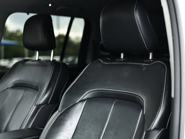 Used 2023 Jeep Grand Cherokee Limited w/ Luxury Tech Group II AWD/4WD image 20