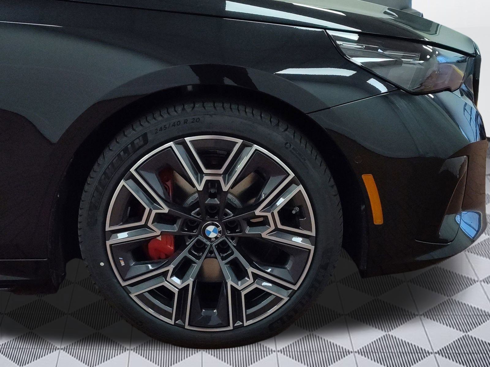 New 2026 BMW i5 eDrive40 w/ Executive Package image 11