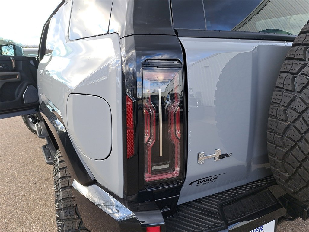 New 2025 GMC Hummer EV 2X w/ Extreme Off-Road Package image 44