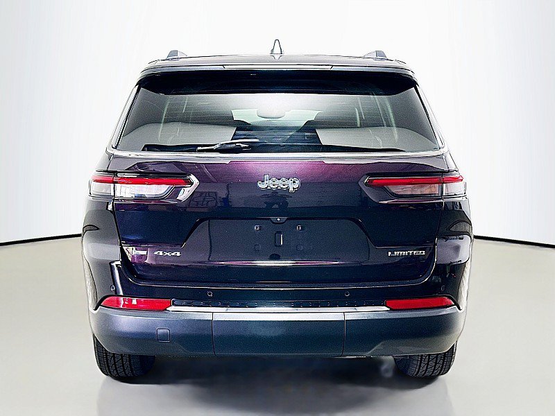 Used 2023 Jeep Grand Cherokee L Limited AWD/4WD image 6