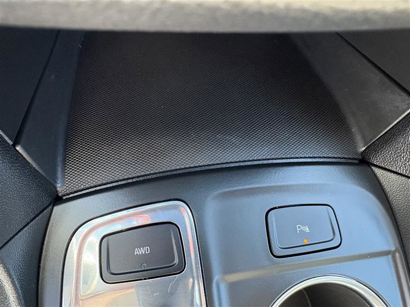 Used 2024 Chevrolet Equinox LT image 16