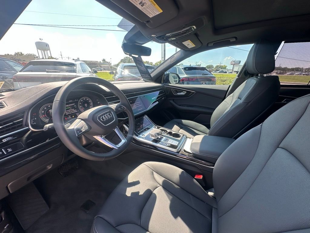 New 2025 Audi Q8 Premium Plus image 18