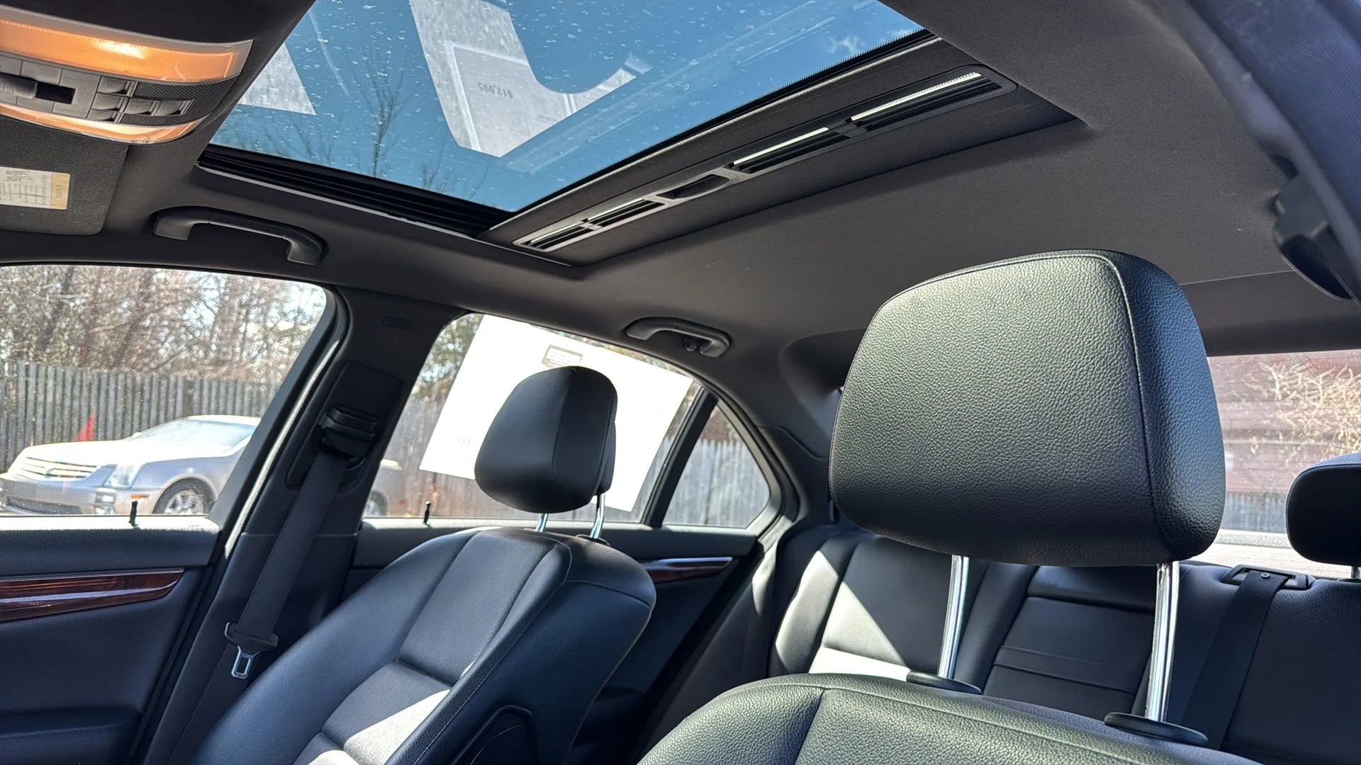Used 2011 Mercedes-Benz C 300 4MATIC Sedan image 20