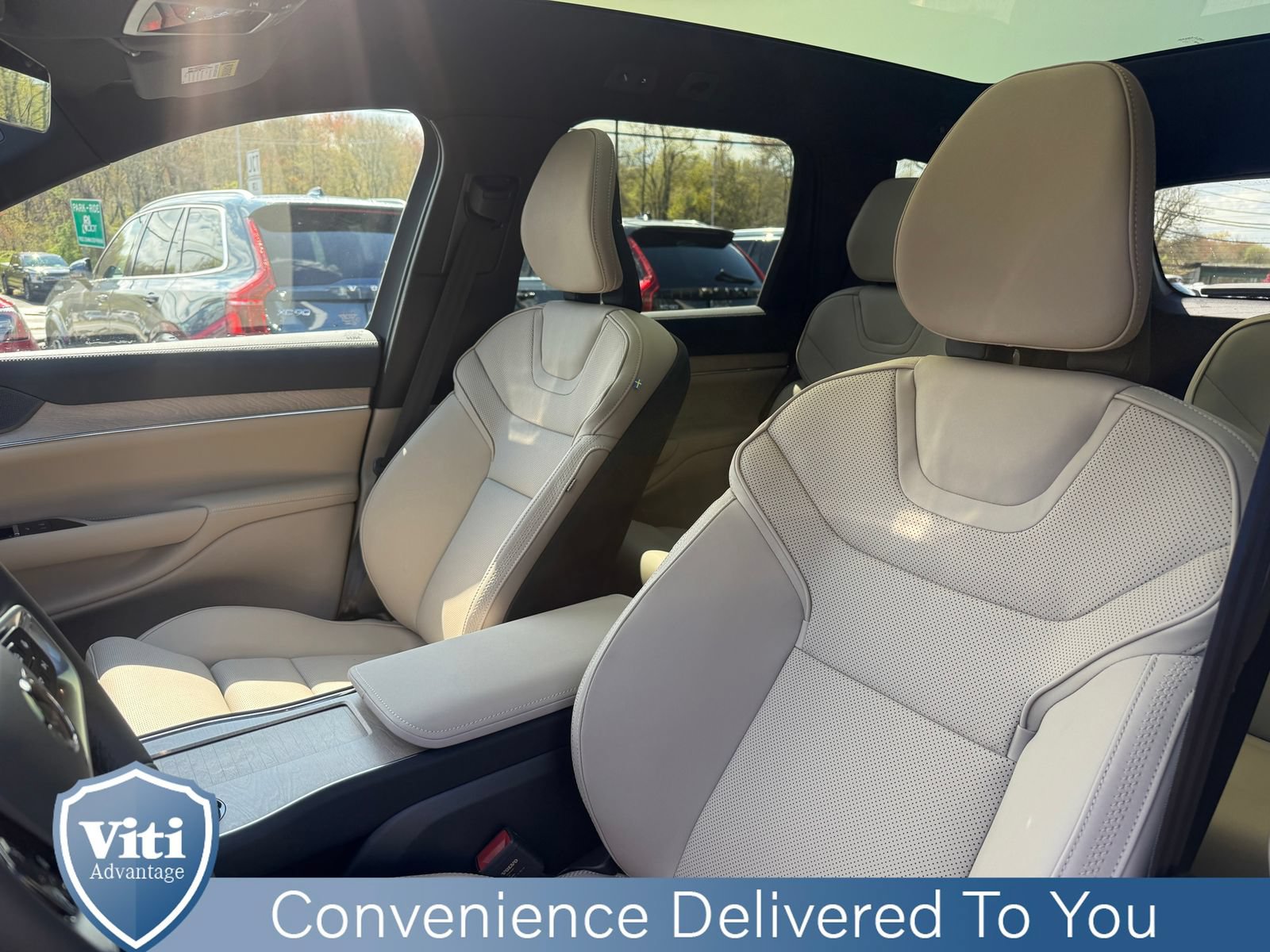 New 2026 Volvo EX90 Plus AWD/4WD image 13