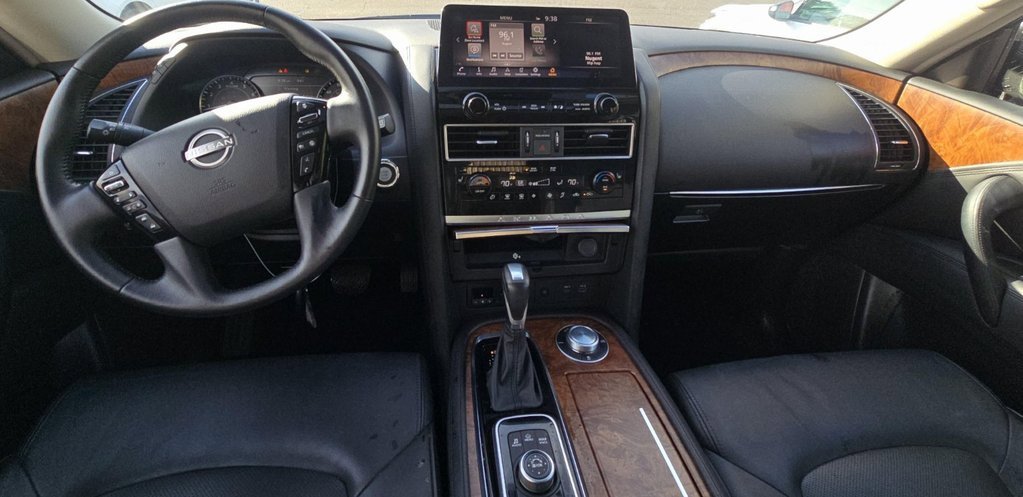 Used 2024 Nissan Armada SL w/ Captain's Chairs Package image 12