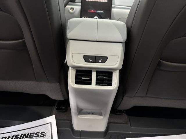 New 2026 GMC Terrain Denali w/ LPO, Floor Liner Package image 22