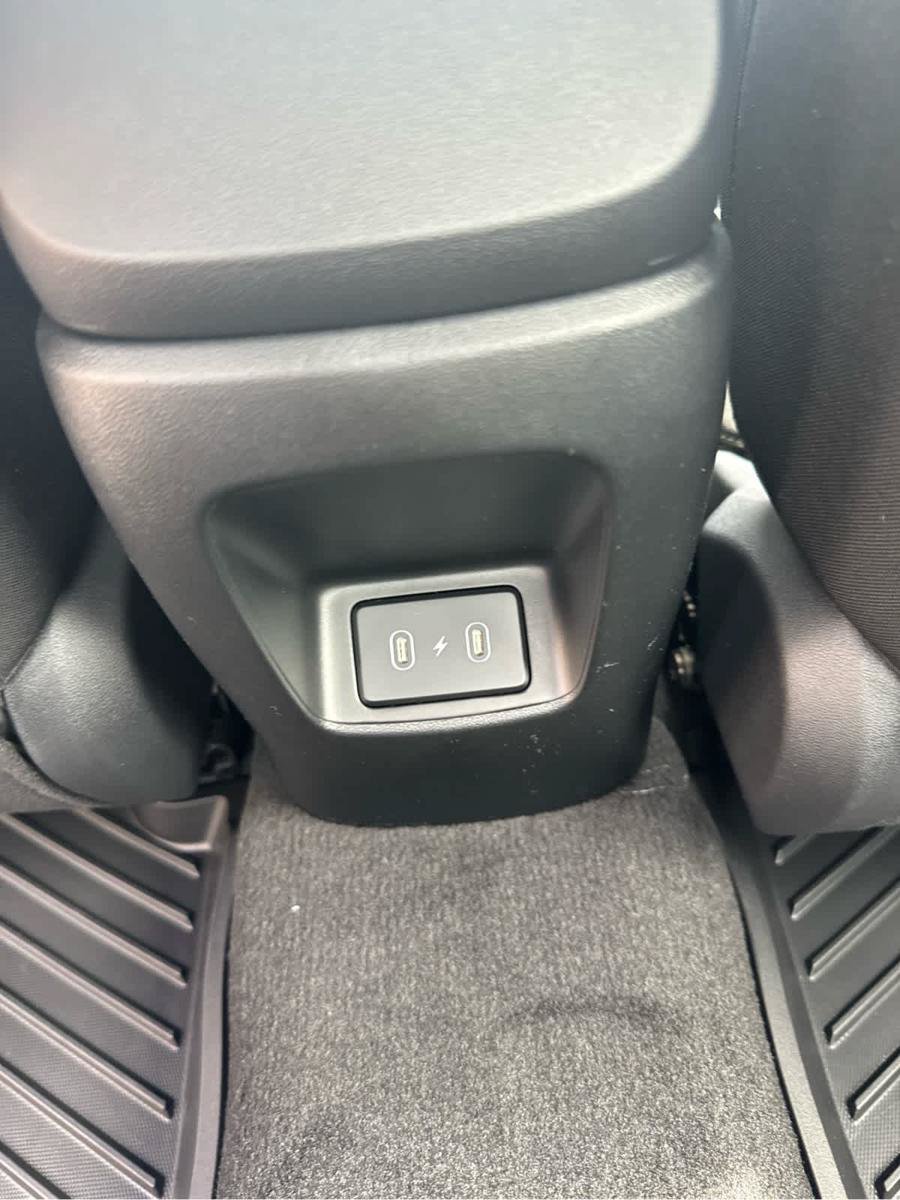 New 2026 Hyundai Elantra SE FWD image 42