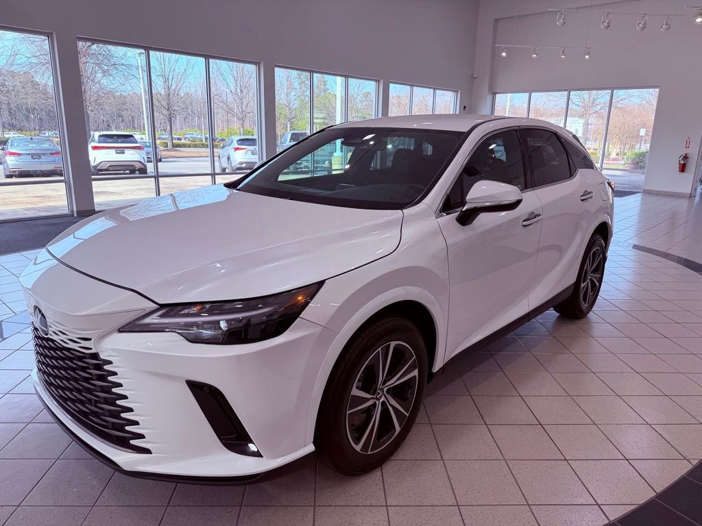 Used 2025 Lexus RX 350 FWD w/ Technology Package image 3