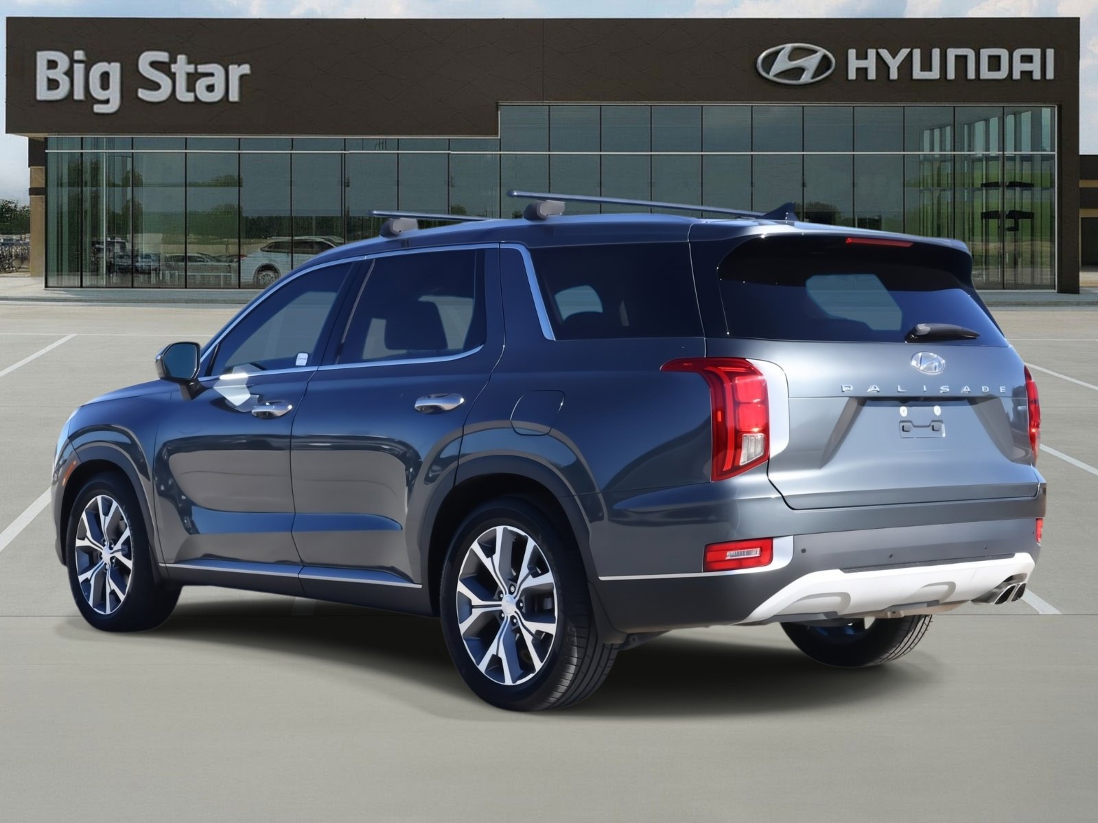 Used 2022 Hyundai Palisade SEL w/ Premium Package image 3