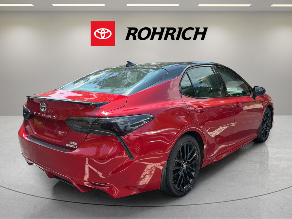 Used 2022 Toyota Camry XSE w/ Navigation Upgrade Package FWD image 6