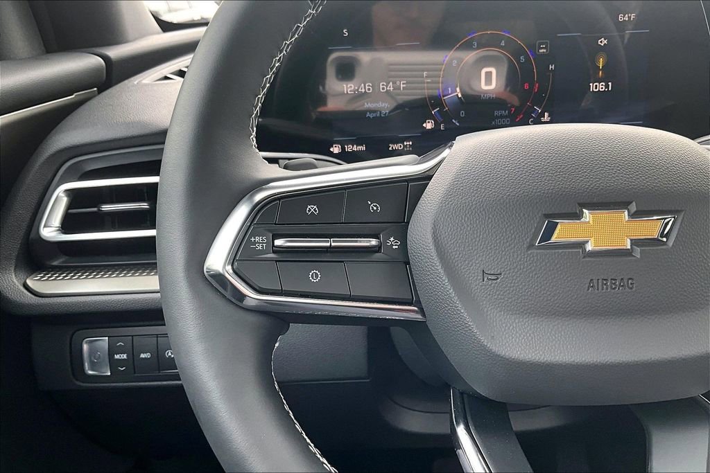 Used 2026 Chevrolet Traverse LT AWD/4WD image 11