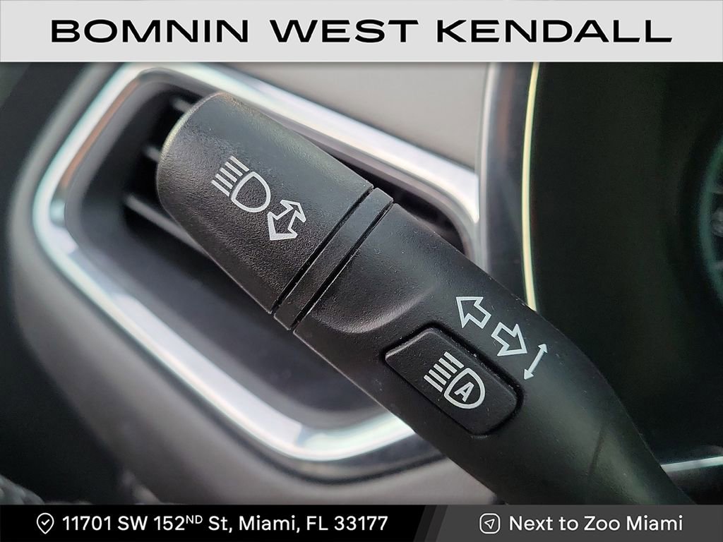 Used 2023 Chevrolet Equinox LS w/ Midnight Edition image 15