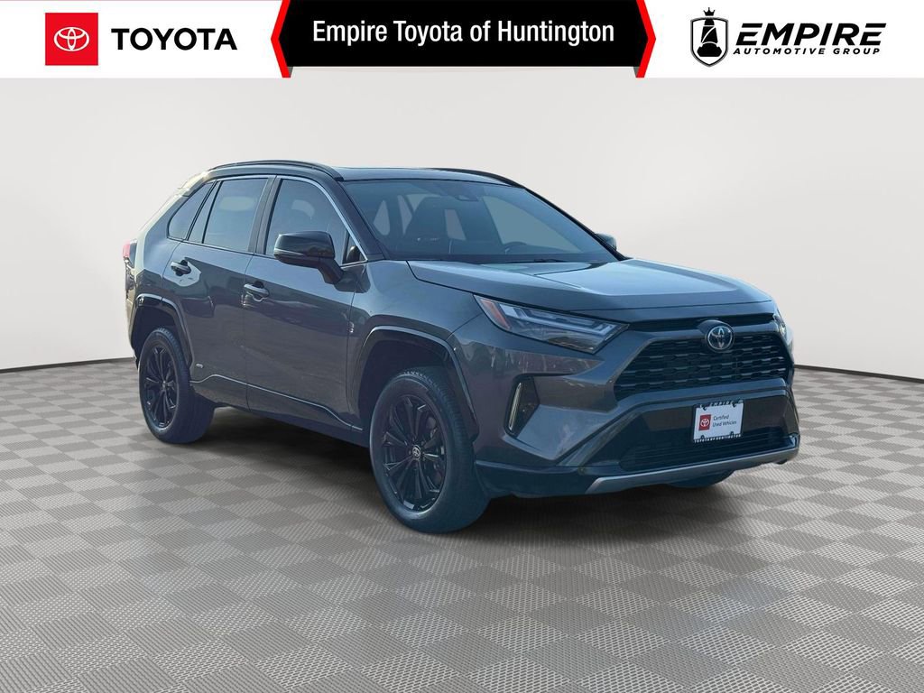 Used 2022 Toyota RAV4 XSE image 1