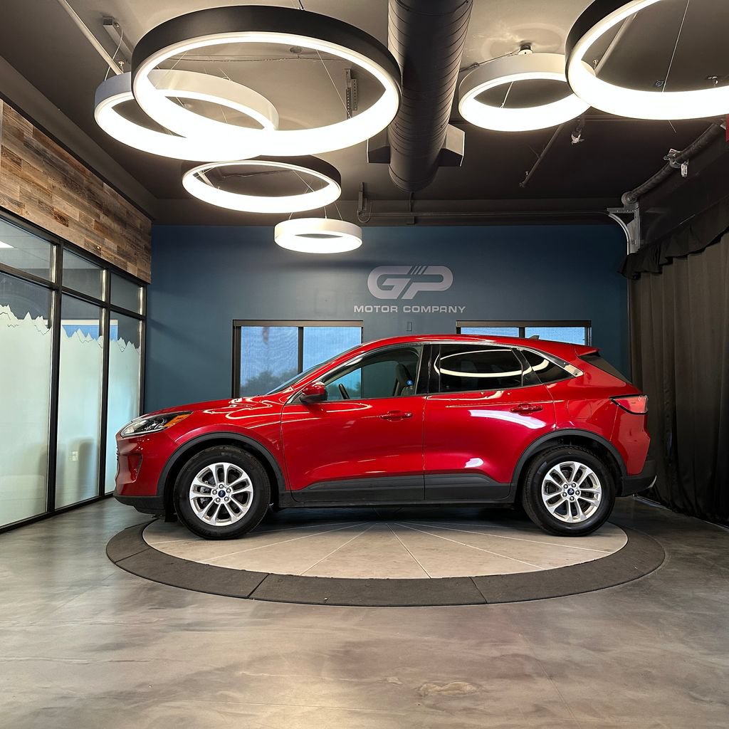 Used 2020 Ford Escape SE FWD image 6