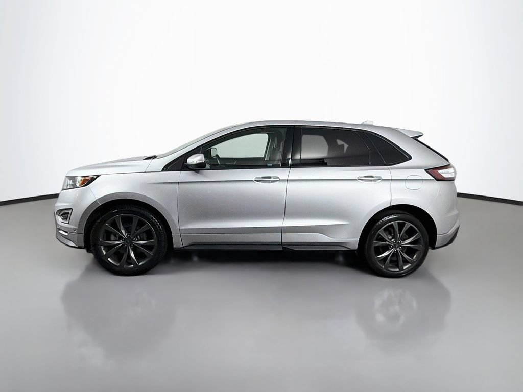 Used 2018 Ford Edge Sport w/ Equipment Group 401A AWD/4WD image 4