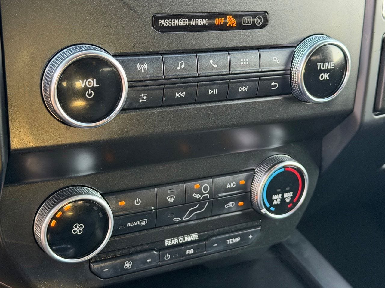 Used 2020 Ford Expedition XL RWD image 24