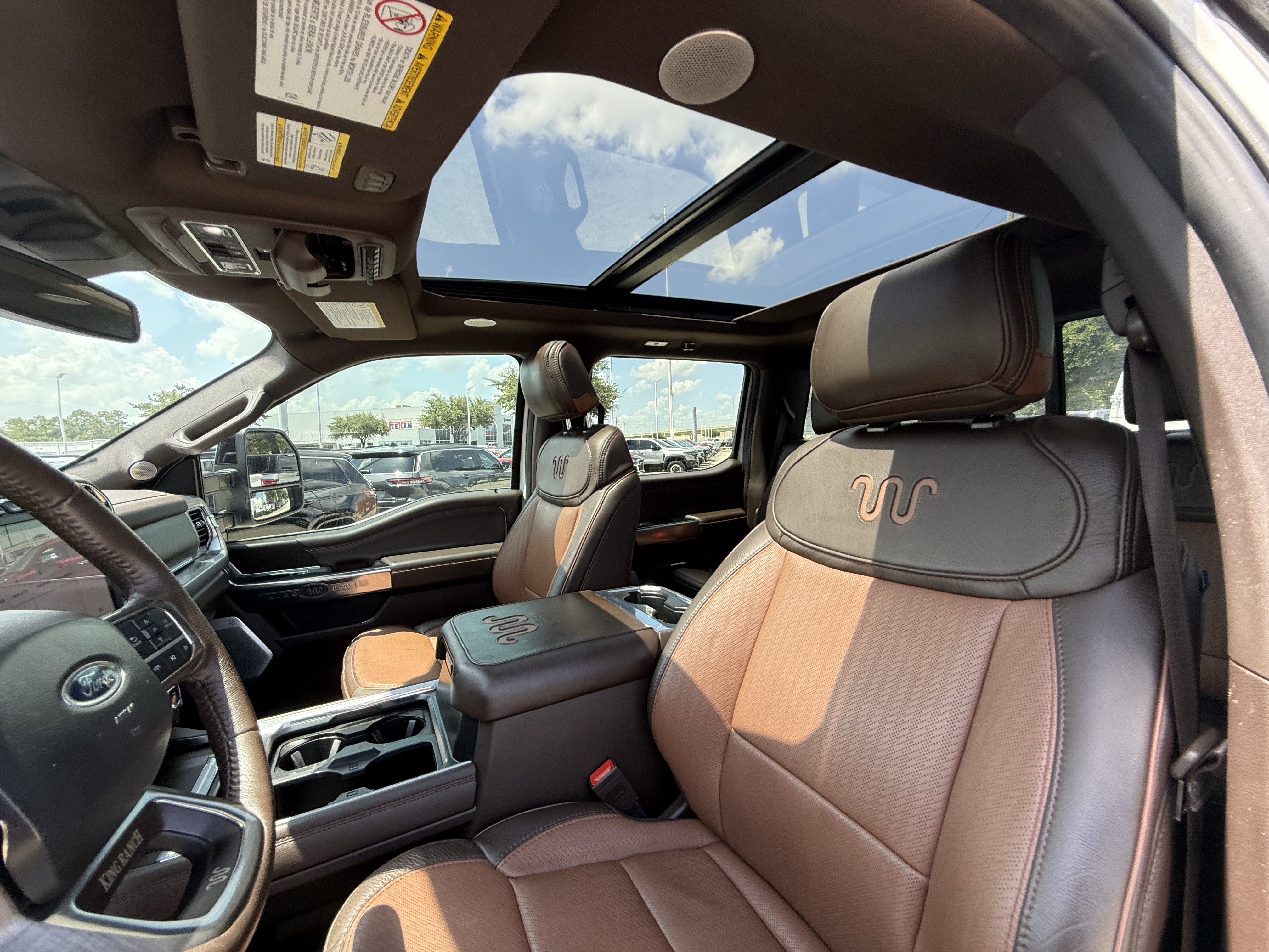 Used 2024 Ford F250 King Ranch w/ FX4 Off-Road Package AWD/4WD image 29