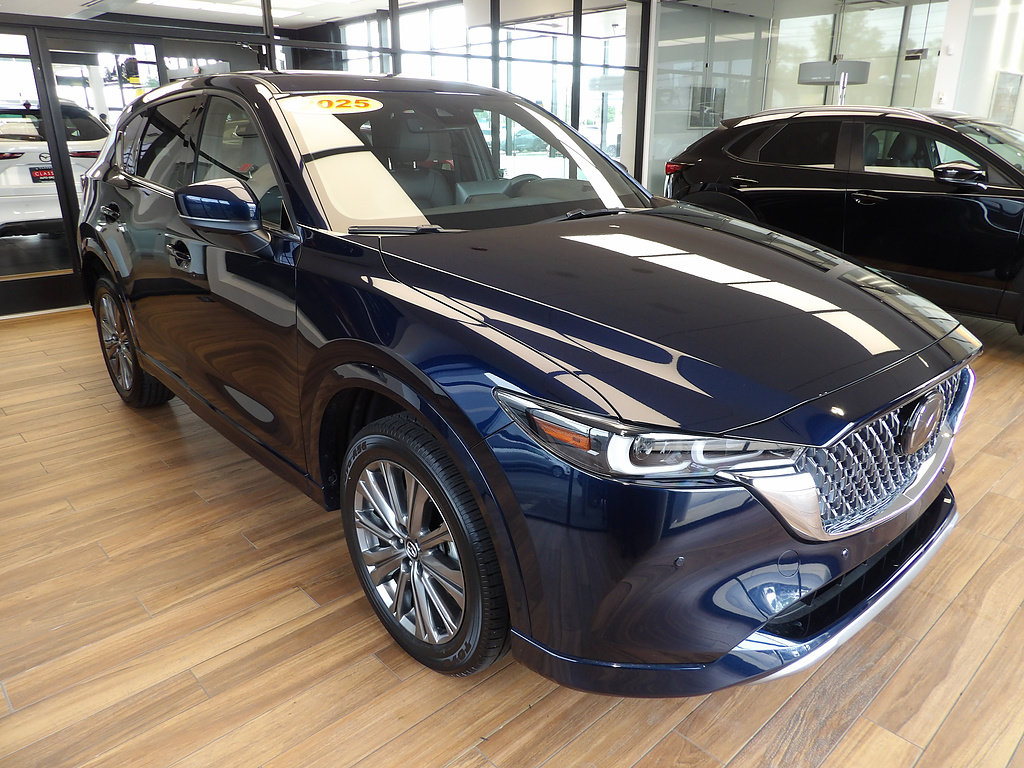 Certified 2025 MAZDA CX-5 Signature AWD/4WD image 3