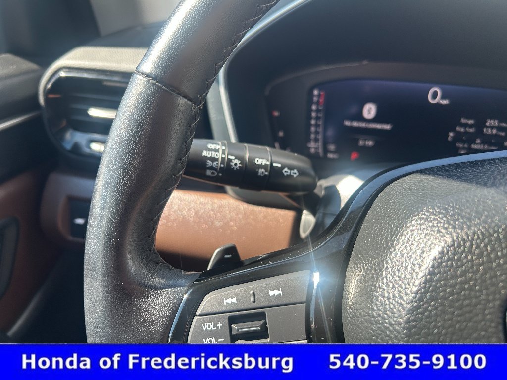 Used 2024 Honda Pilot Elite image 18