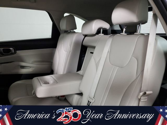 Used 2023 Kia Sorento S FWD image 13