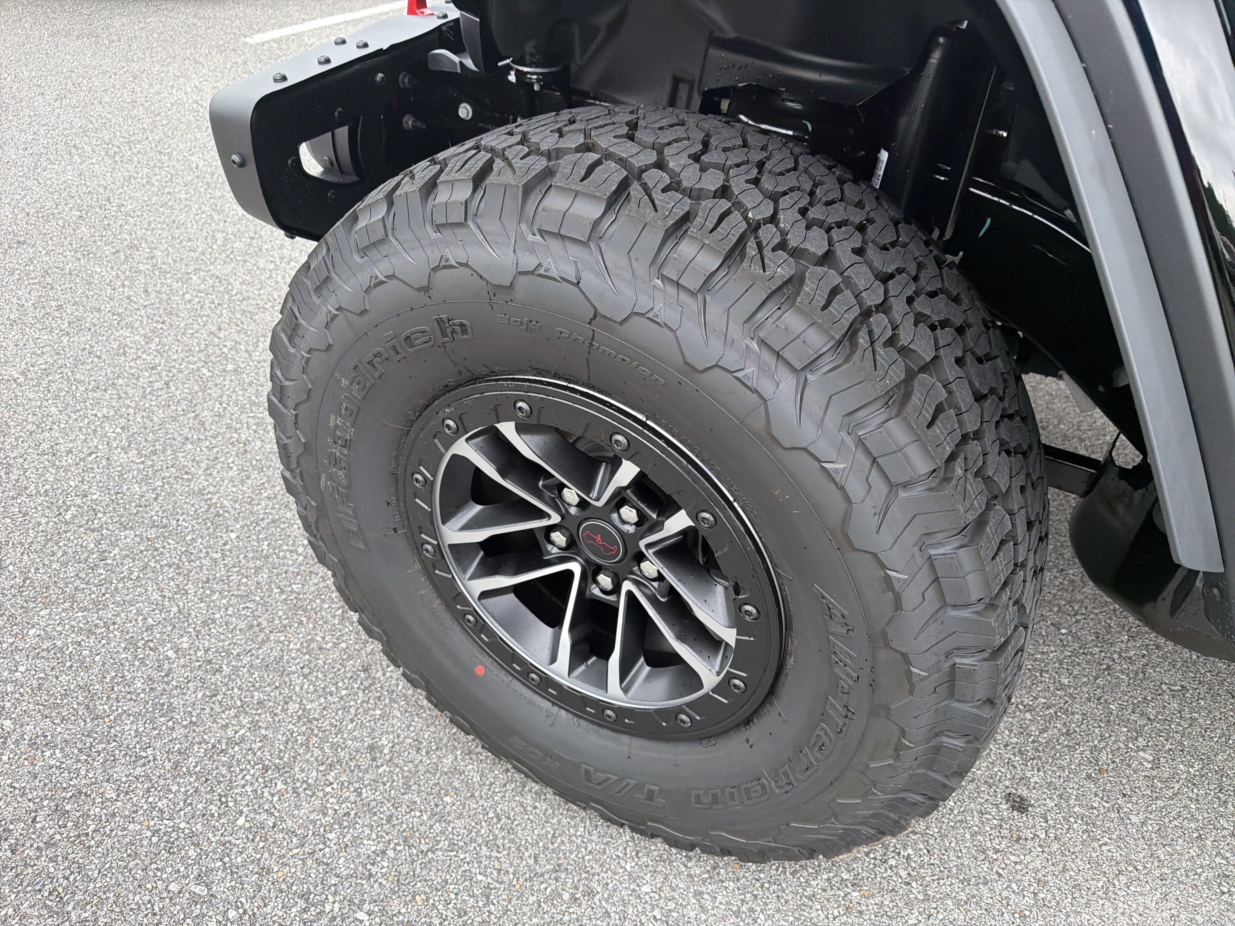 New 2026 Jeep Wrangler Unlimited Rubicon AWD/4WD image 13