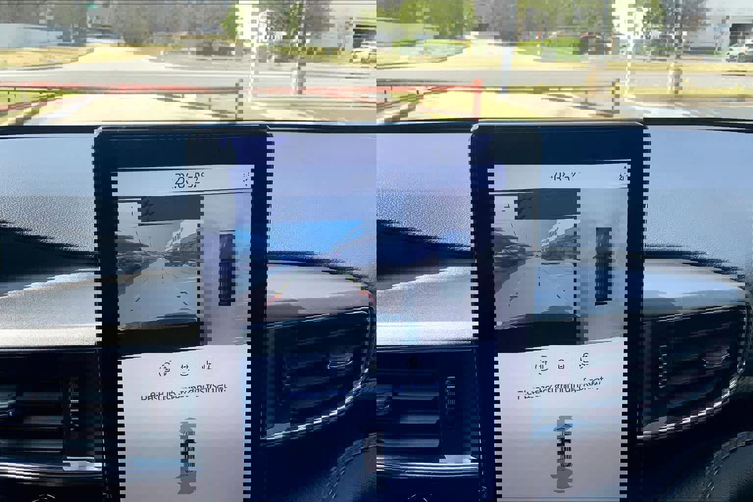 Used 2020 Ford Explorer ST w/ Premium Technology Package image 27