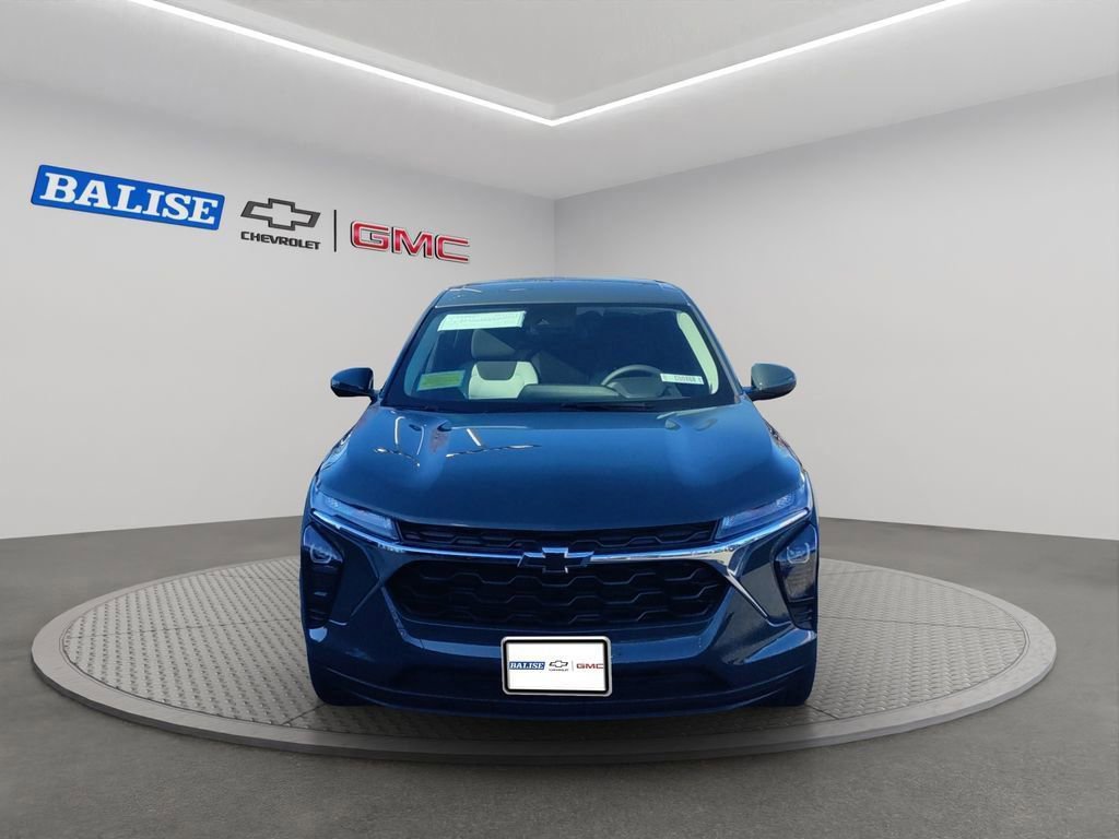 New 2026 Chevrolet Trax LS w/ LS Convenience Package image 7