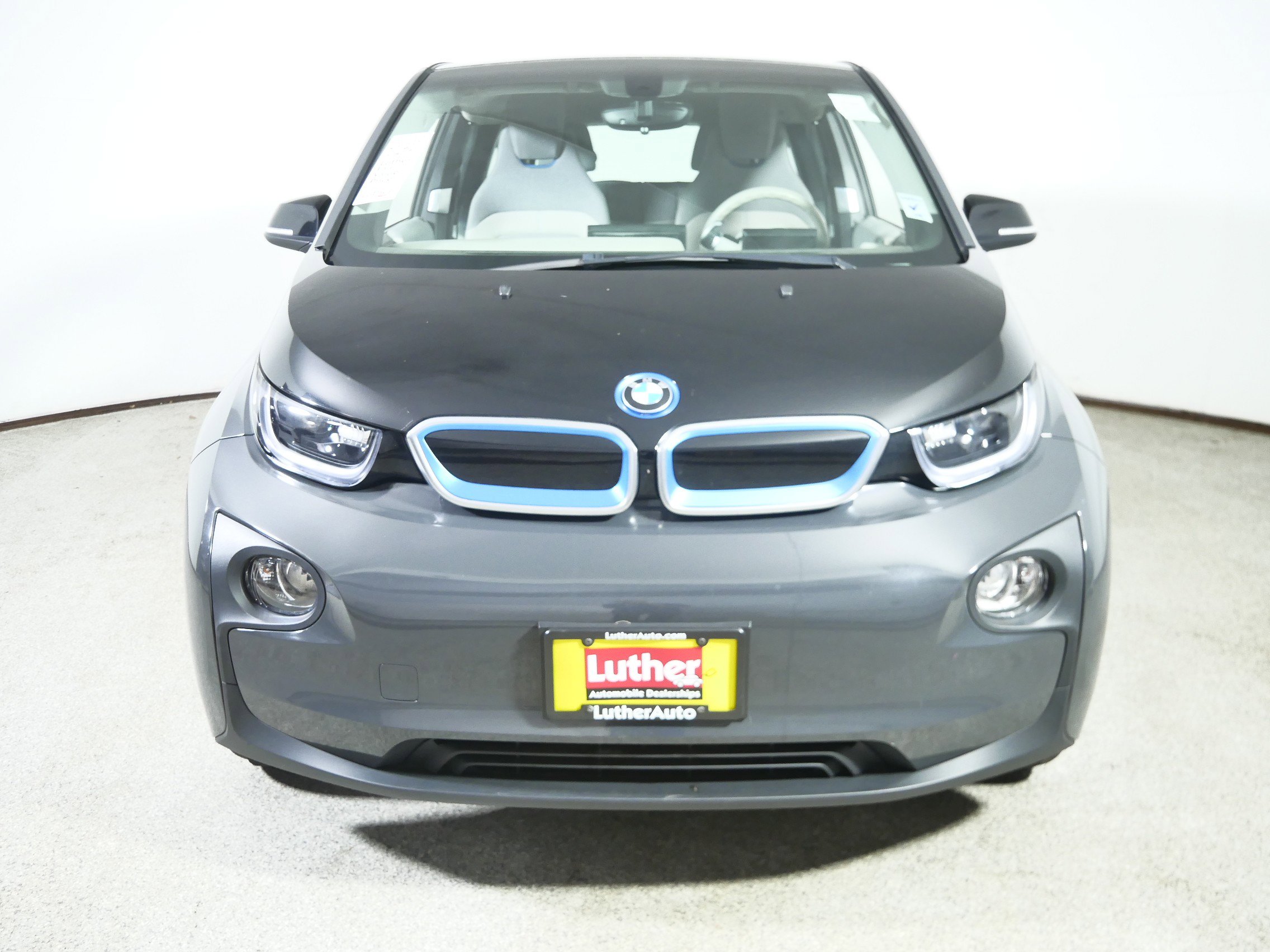 Used 2015 BMW i3 w/ Range Extender image 2