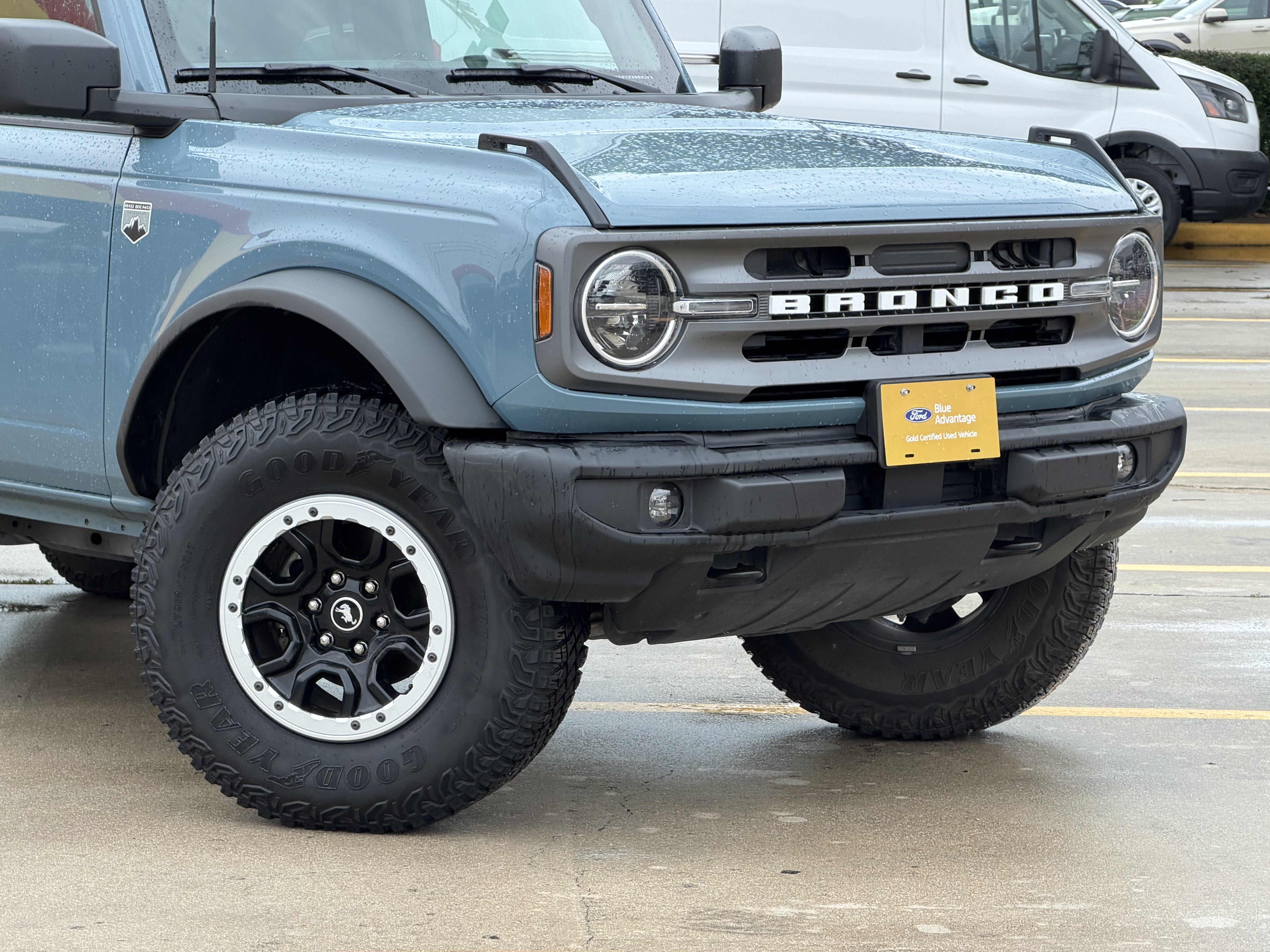 Certified 2023 Ford Bronco Big Bend w/ Sasquatch Package AWD/4WD image 2