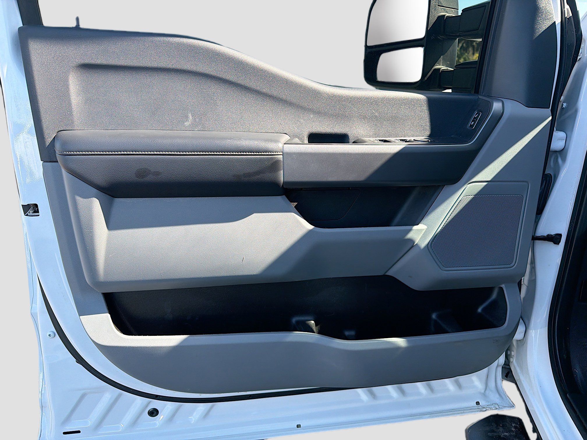 Used 2025 Ford F250 XLT image 21