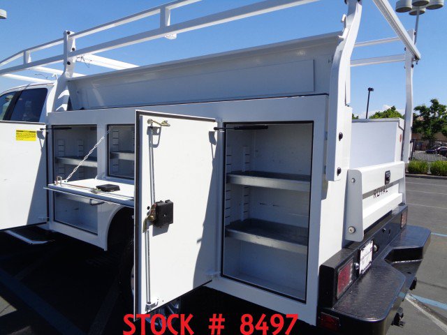 Used 2024 RAM 3500 Big Horn AWD/4WD image 3