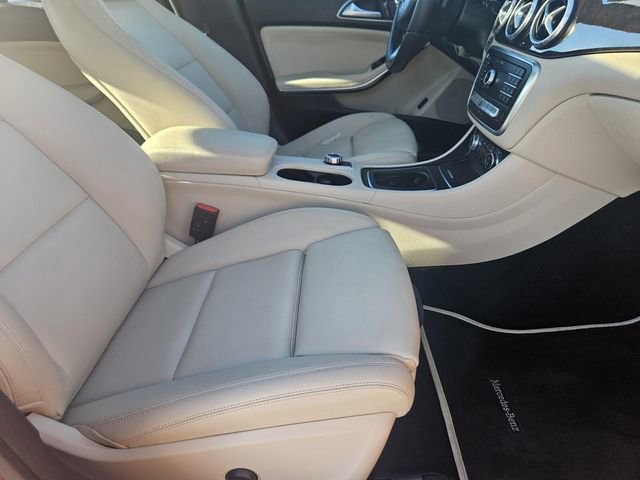 Used 2018 Mercedes-Benz CLA 250 image 13