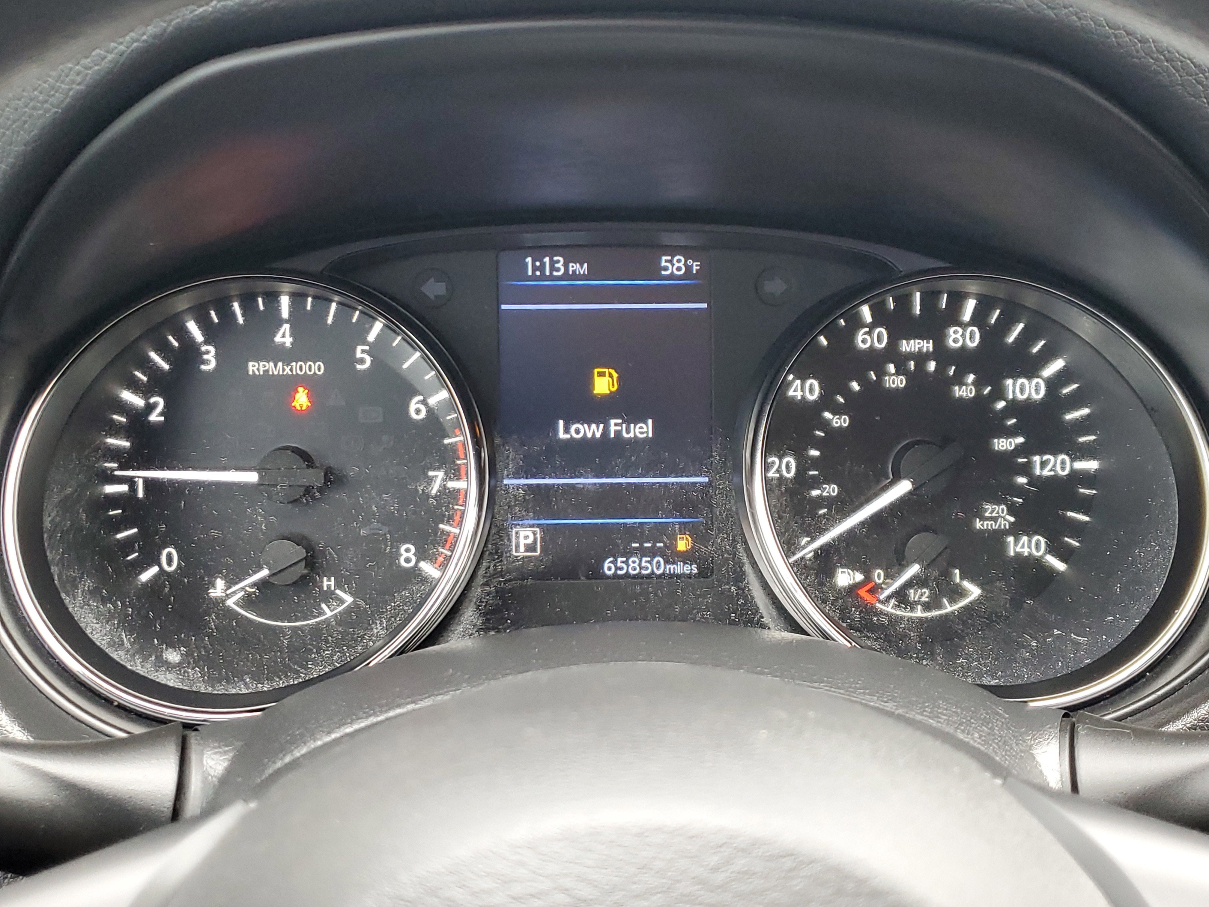 Used 2021 Nissan Rogue Sport S image 24