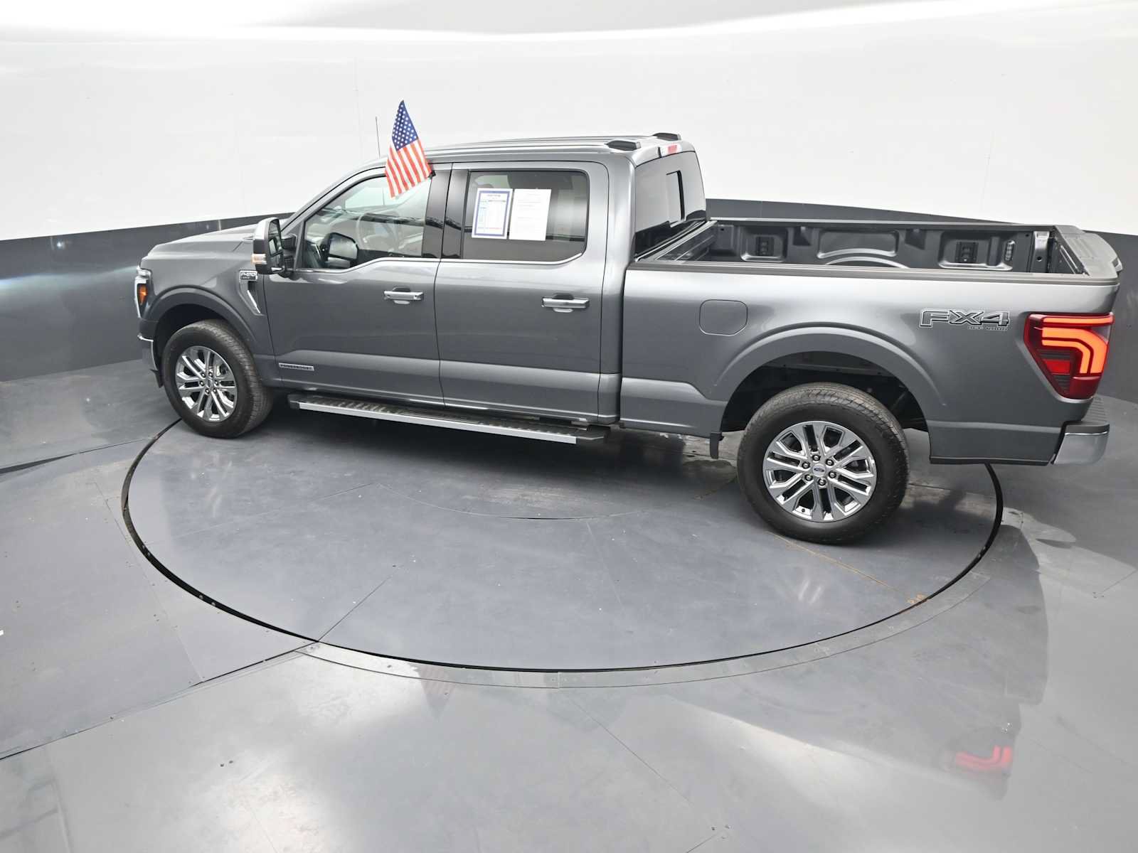 Used 2025 Ford F150 Lariat w/ Equipment Group 502A High AWD/4WD image 35