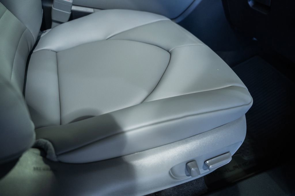 New 2026 Toyota Highlander XLE AWD/4WD image 38
