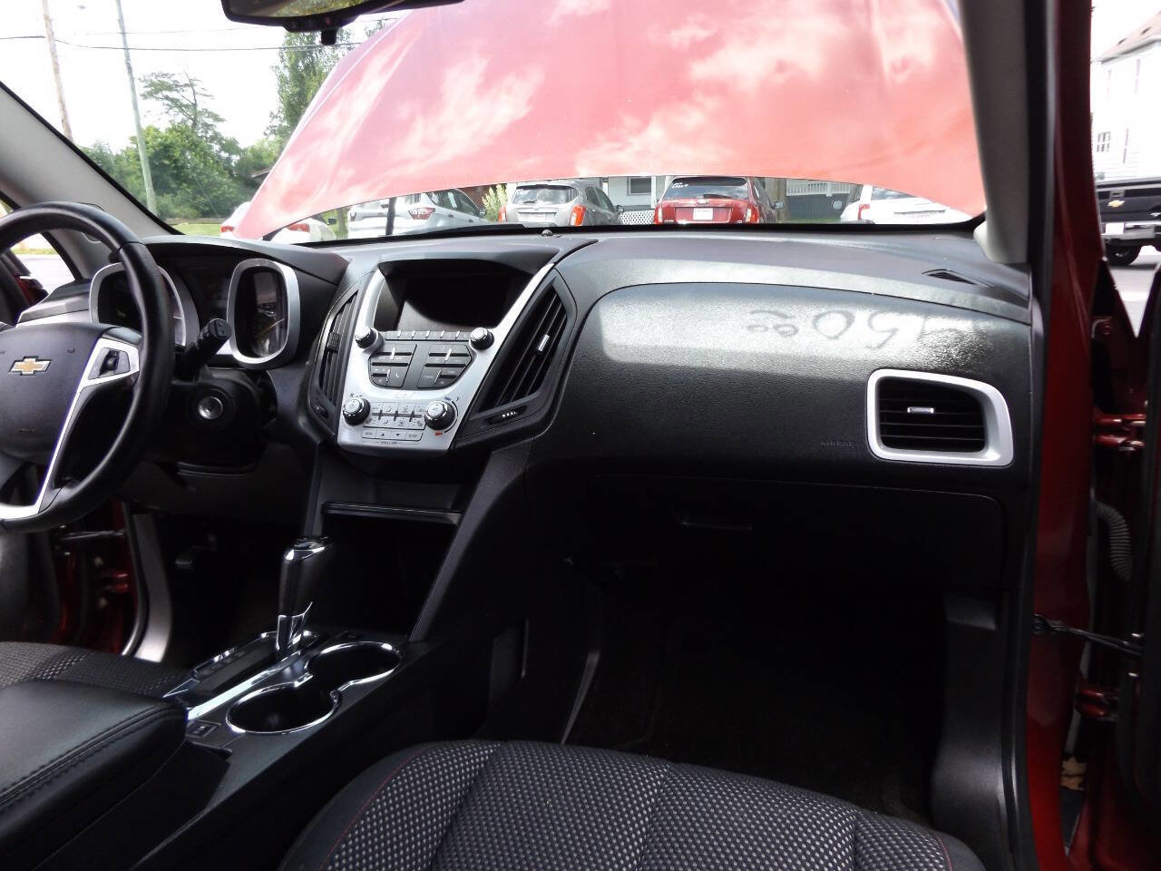 Used 2017 Chevrolet Equinox LT w/ Convenience Package image 25