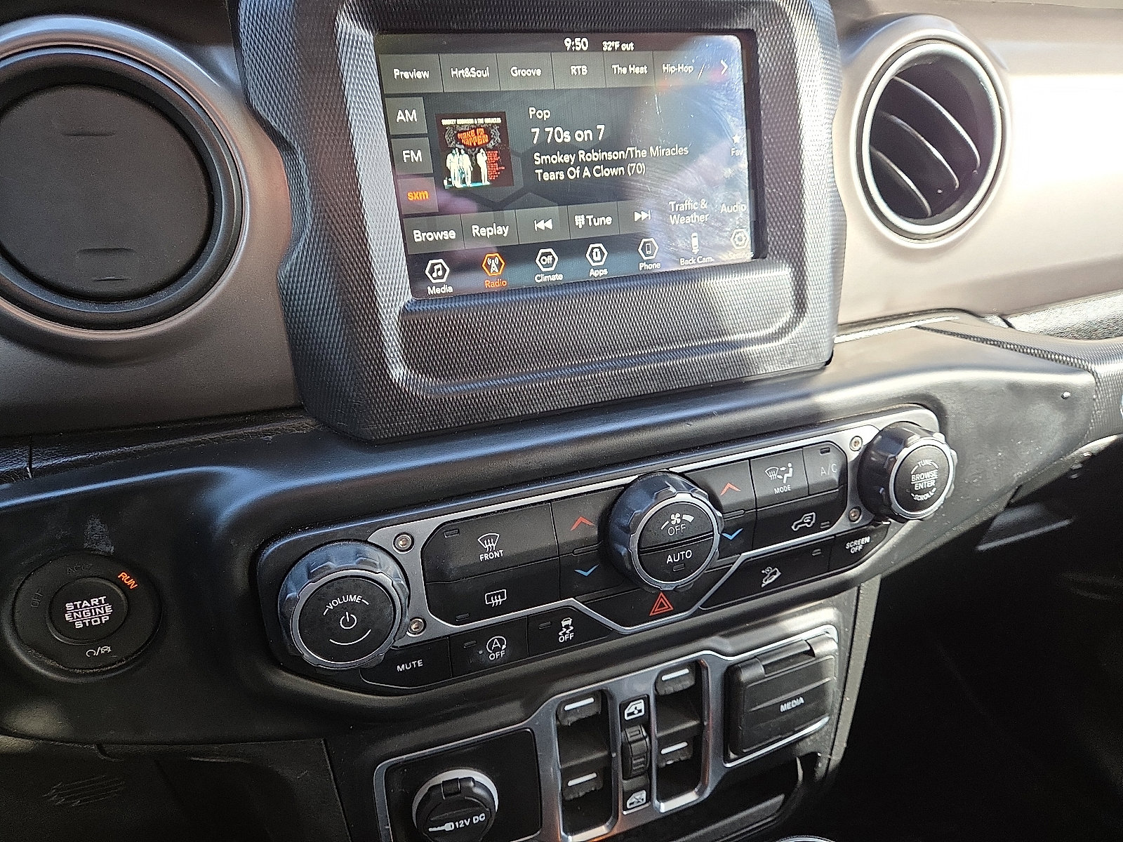 Used 2020 Jeep Wrangler Unlimited Sport S image 14