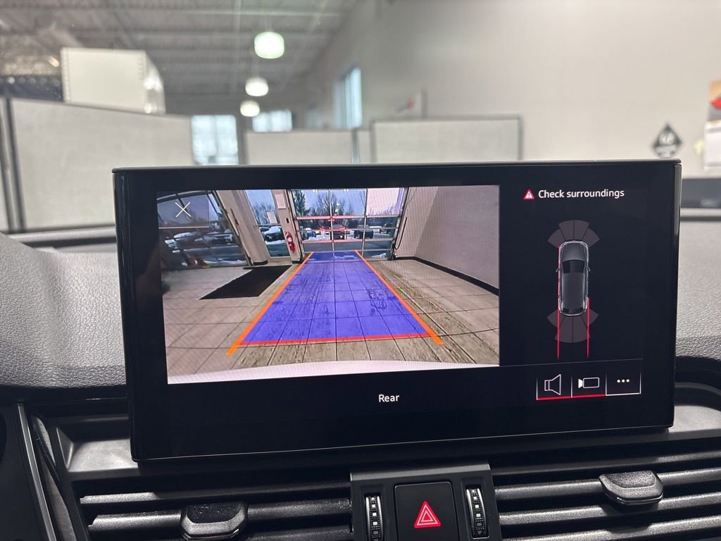 Used 2023 Audi Q5 2.0T Premium w/ Convenience Package image 26