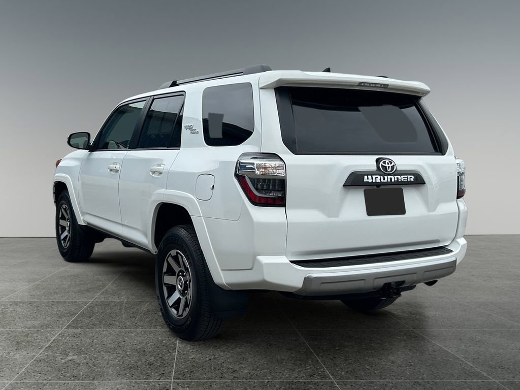 Used 2024 Toyota 4Runner TRD Off-Road Premium image 5