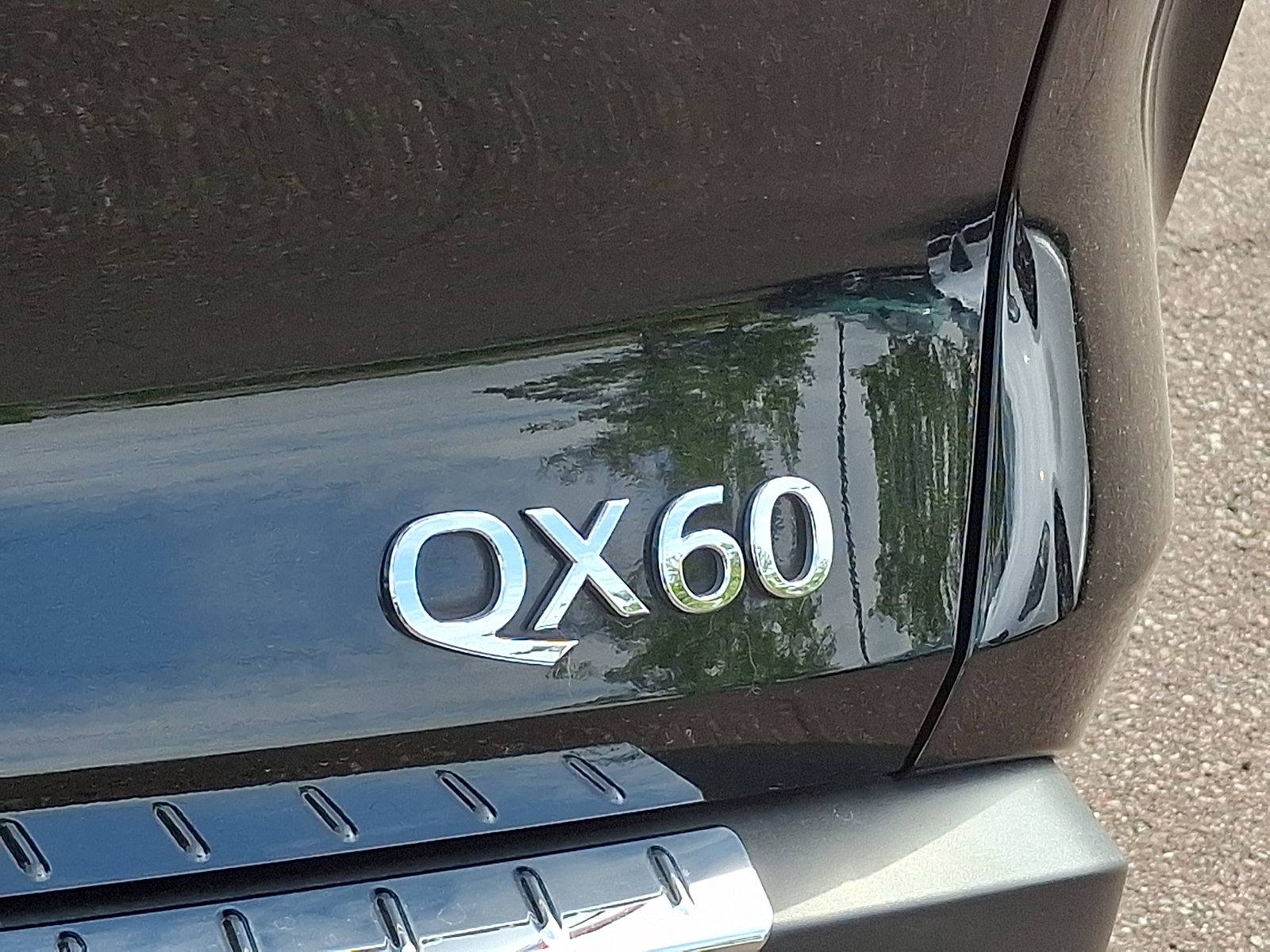 Certified 2023 INFINITI QX60 Luxe w/ Cargo Package image 32