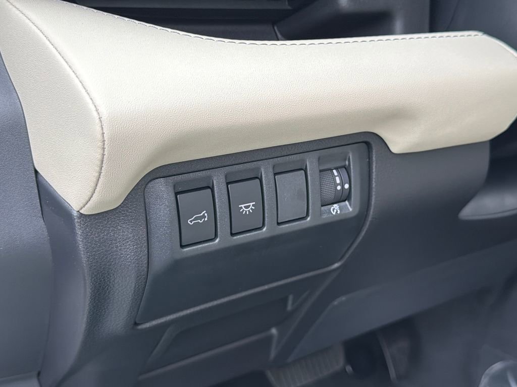 New 2026 Subaru Ascent Limited AWD/4WD image 30