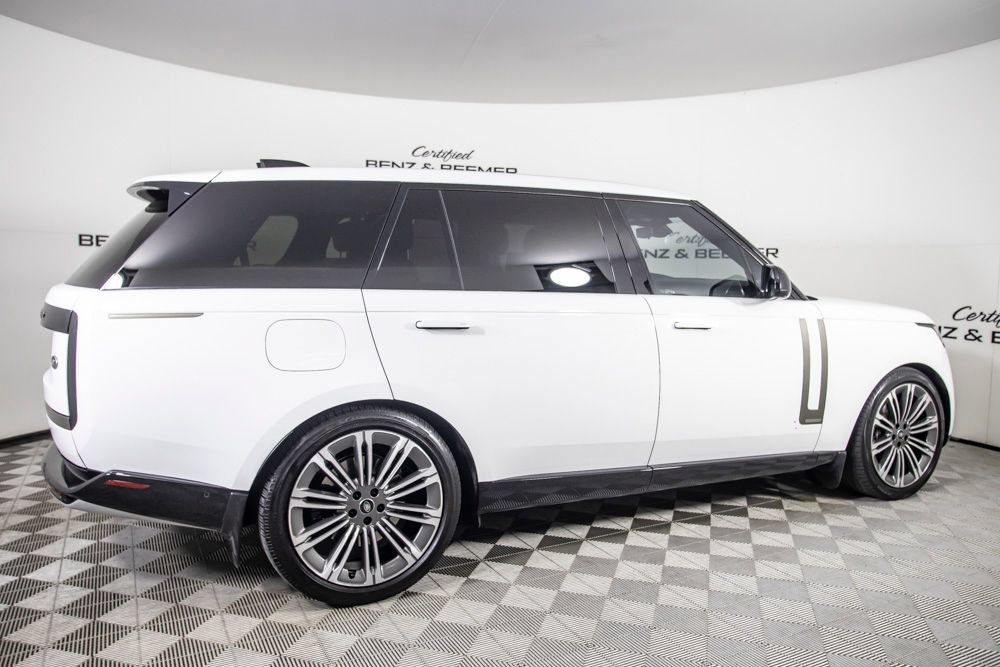 Used 2023 Land Rover Range Rover Long Wheelbase Autobiography AWD/4WD image 4