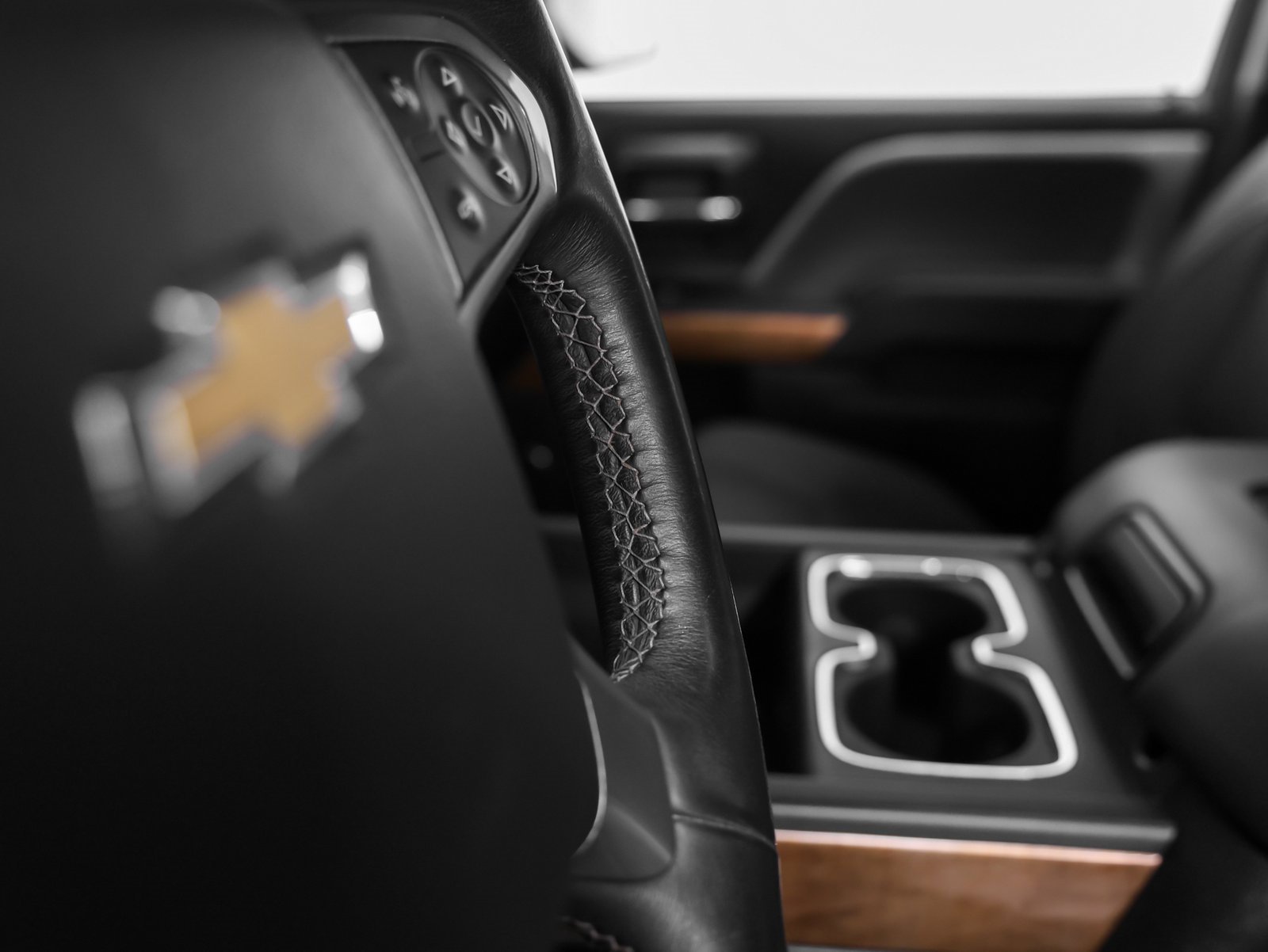 Used 2017 Chevrolet Silverado 1500 LTZ w/ Sport Package image 32