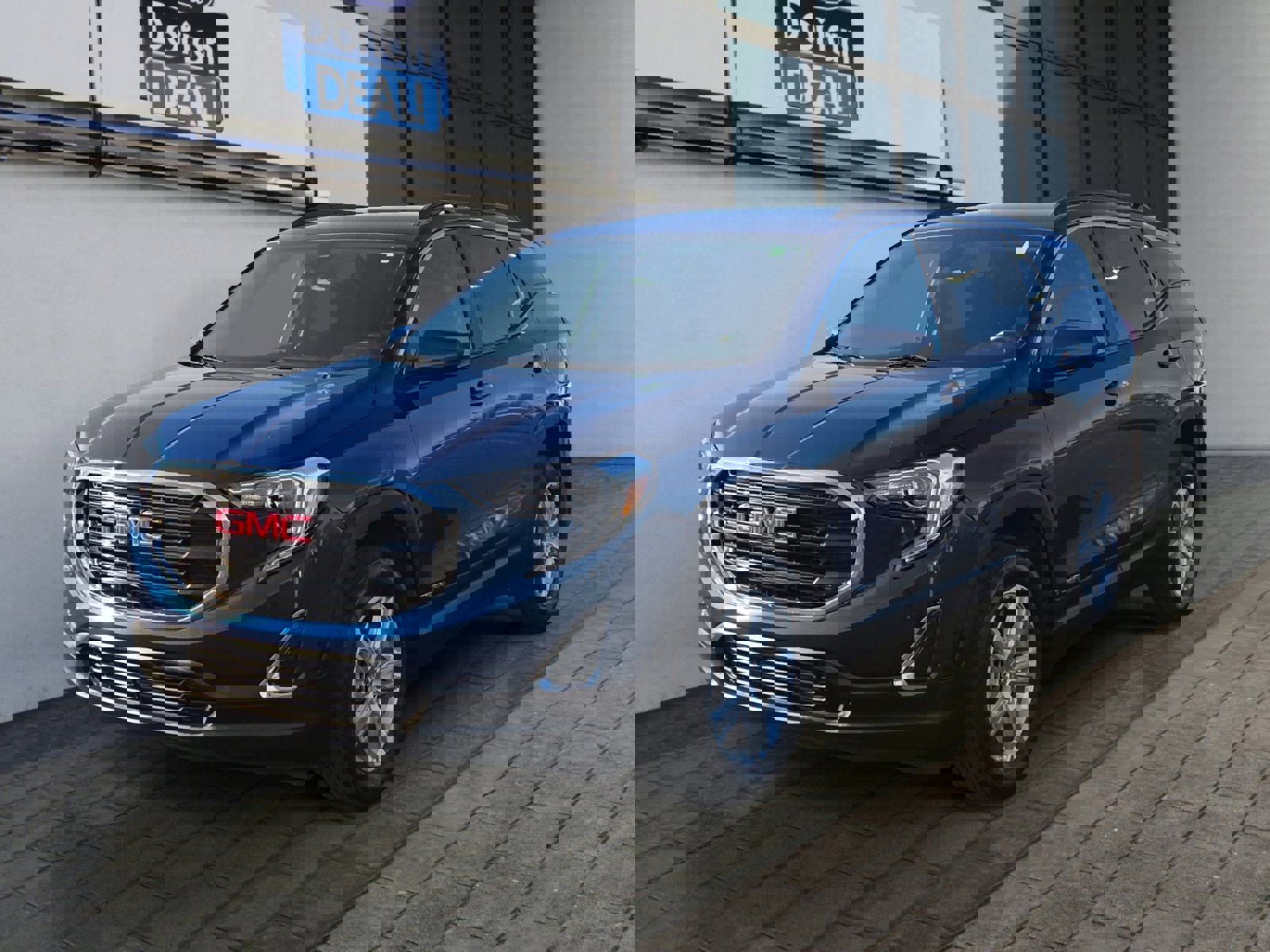 Used 2021 GMC Terrain SLE w/ Driver Convenience Package image 7